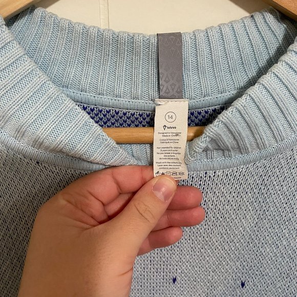 Ivivva Caspian Blue Ombre Warm Me Up Sweater Dress Size 14 Kids (Women's XS) - Picture 8 of 13